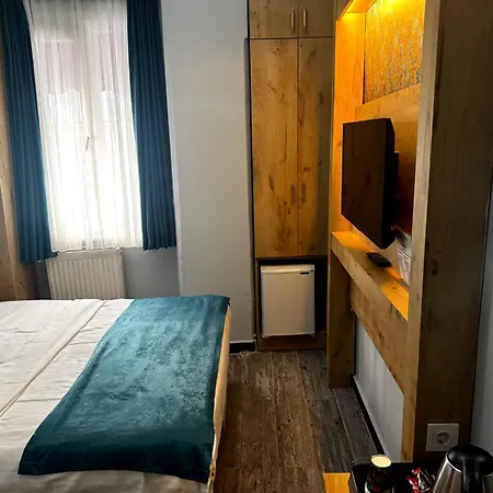 Miss Taksim Hotel 2*