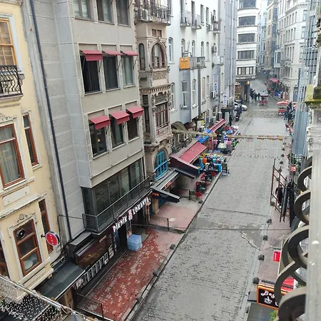 Miss Taksim