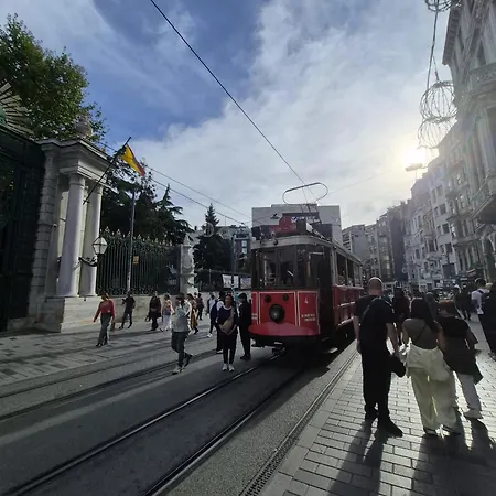 Miss Taksim